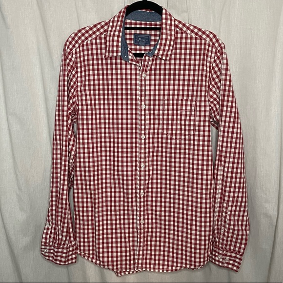 G.H. Bass & Co. Other - Bass Red & White Checked 100% Cotton Button-Up Long Sleeve Shirt RN 69426